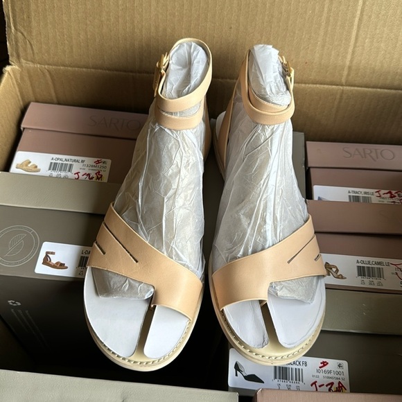 FRANCO SARTO Greene Ankle Strap Sandals - Picture 6 of 8